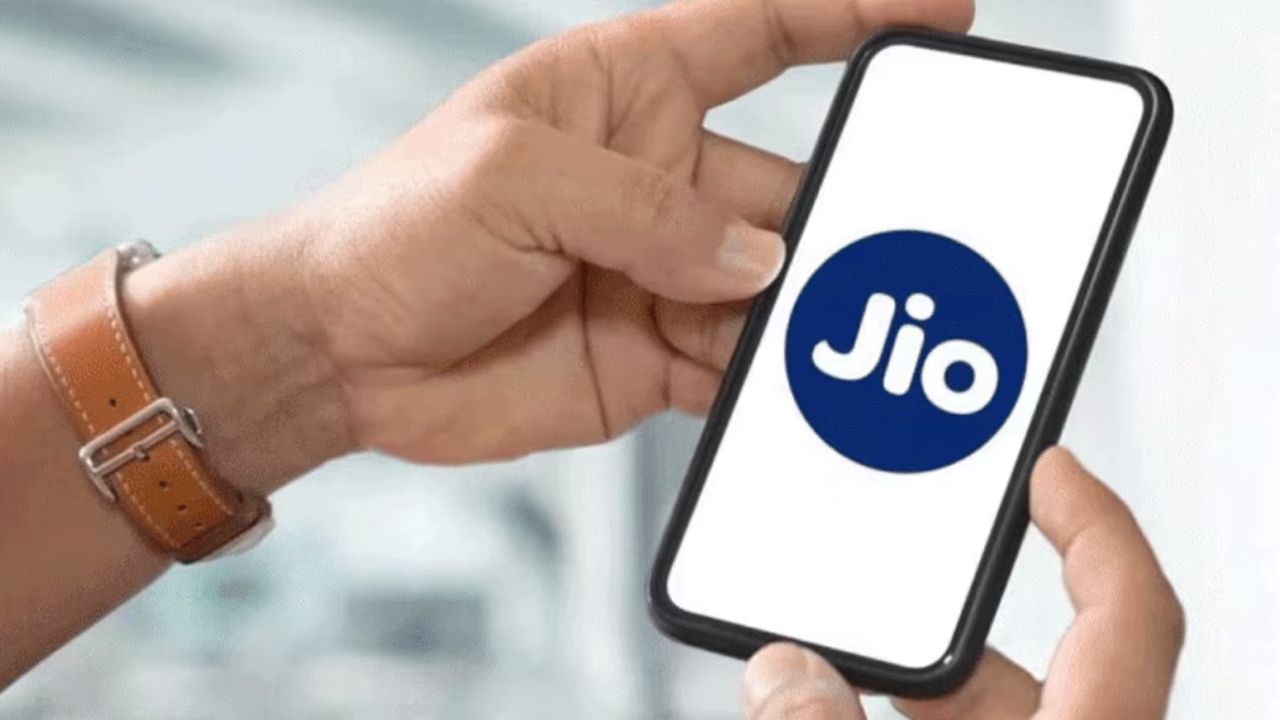 Airtel-Jio and Vi Plans