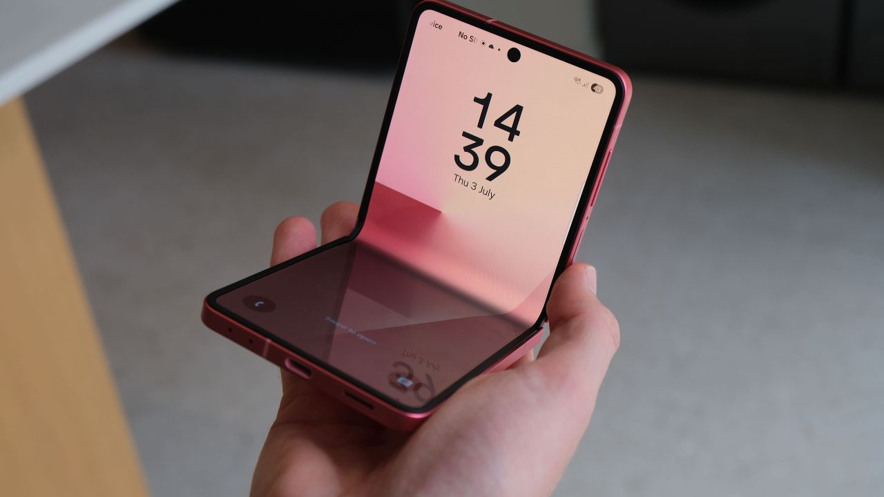Samsung Galaxy Z Flip 7