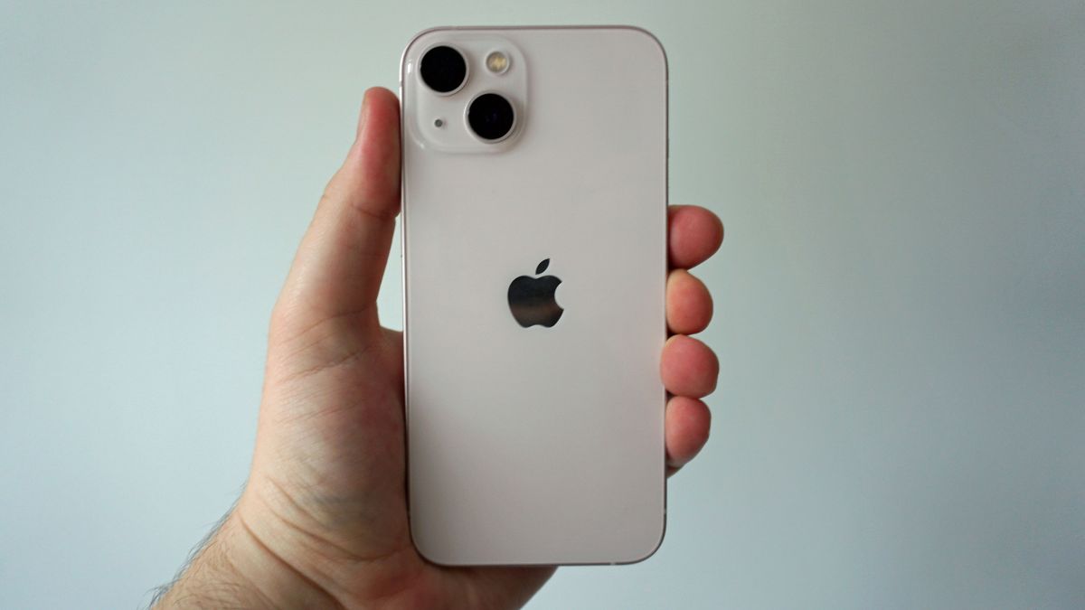 iPhone 15 at Massive Discount
