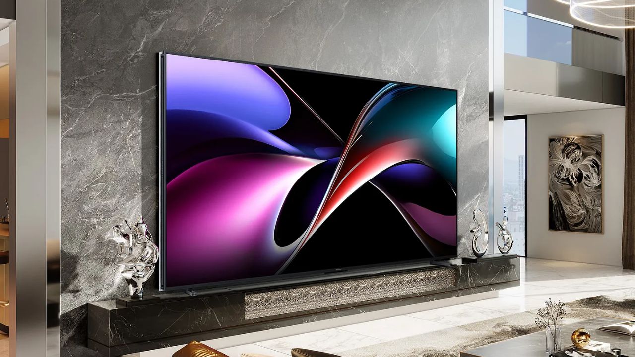 Hisense UX ULED RGB Mini LED TV