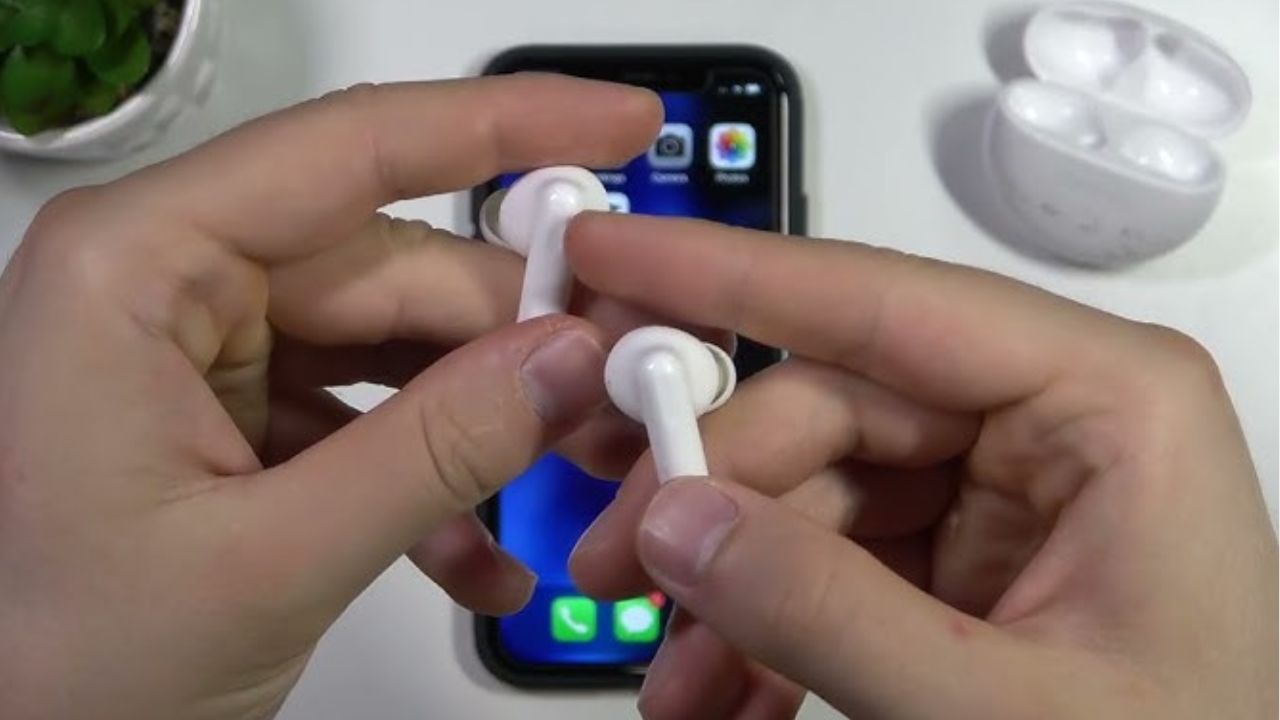 OPPO Enco Buds 3 Pro TWS Earbuds