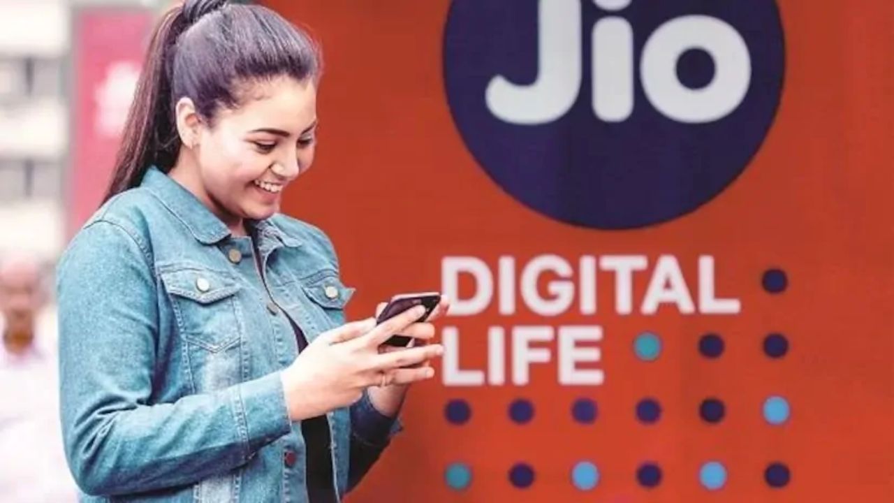Jio Launched Rs 349 Celebration Plan