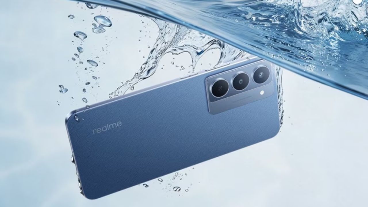 Waterproof Phone In Just 12000 Rupees