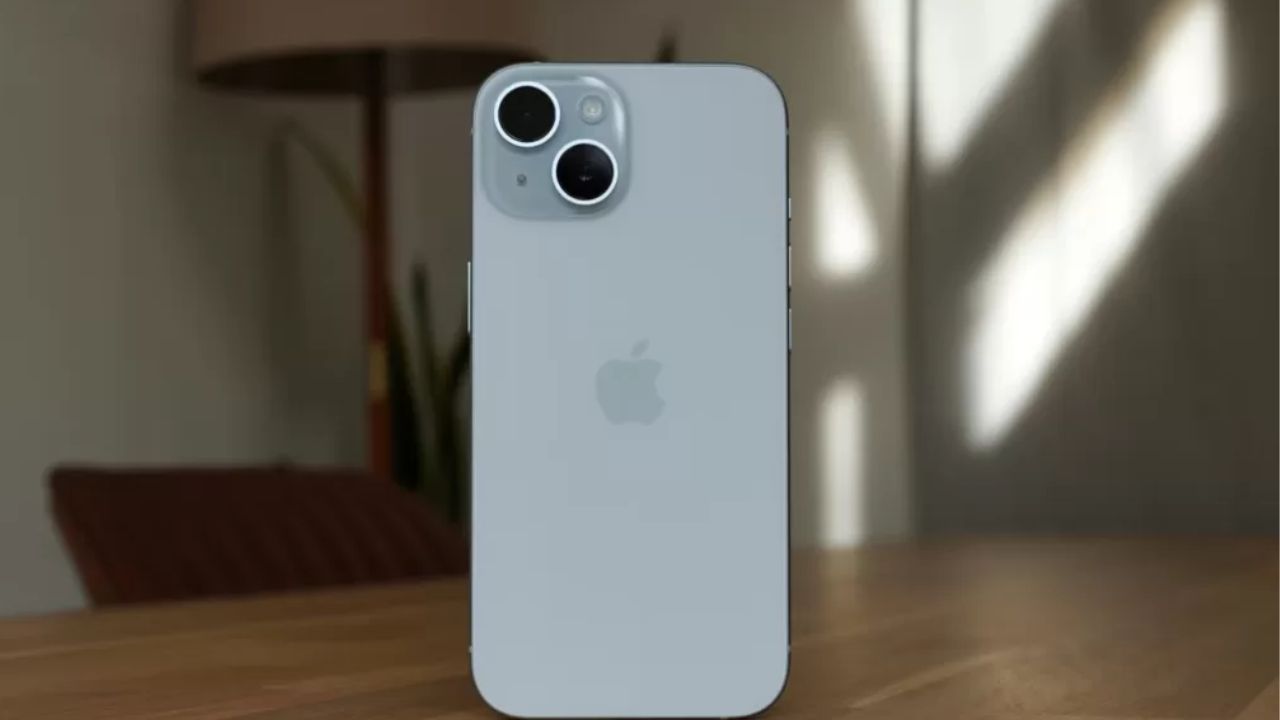 iPhone 15 Plus